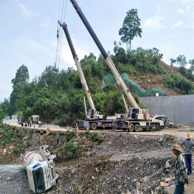 南充南充24小时应急道路救援吊装吊装现场实拍